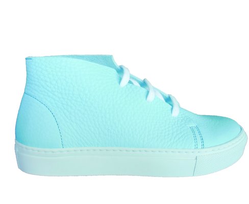 Feminine Sneaker in Mint von Petra Dieler